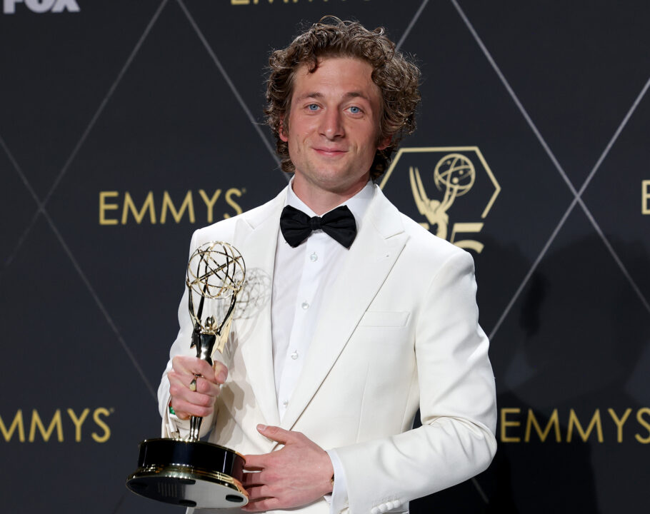 jeremy allen white